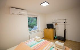 Apartmaji Hubi